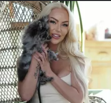 5. Sine Madelen Omdal – internasjonal e-girl med norsk pass